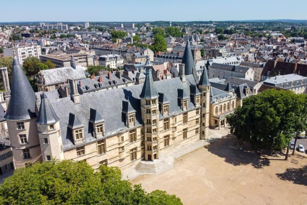 Nevers, Appartement De Standing Proche De La Gare エクステリア 写真